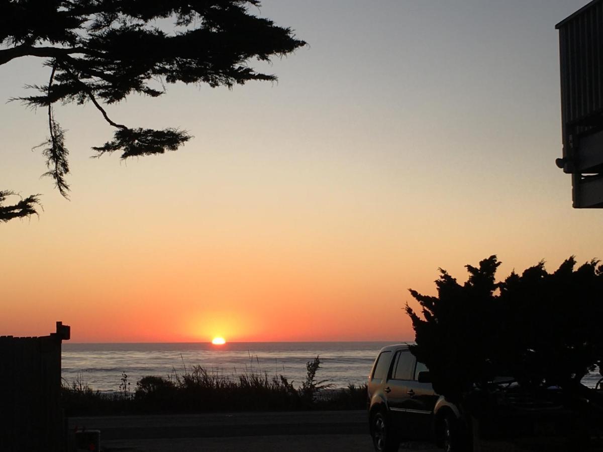 Captain'S Cove Inn Cambria Exterior photo